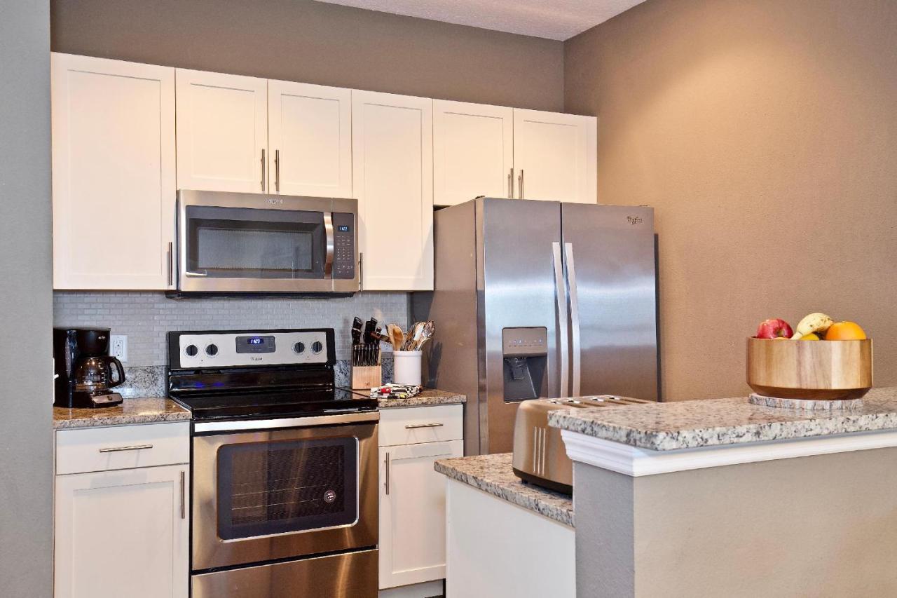 Great And Practical Townhouse In Gated Community, Sleeps 6 10 Min To Disney! Orlando Exterior foto