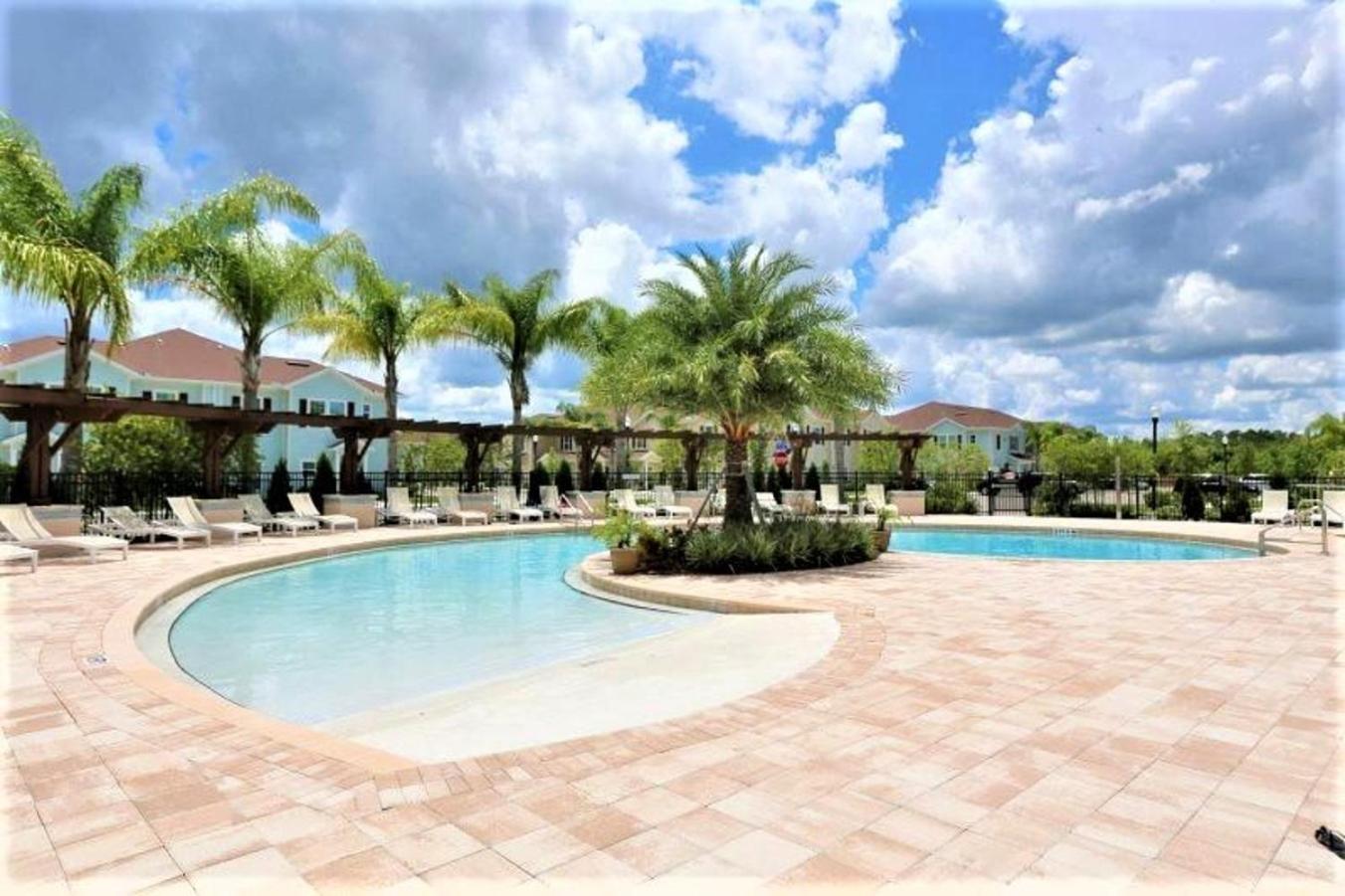 Great And Practical Townhouse In Gated Community, Sleeps 6 10 Min To Disney! Orlando Exterior foto